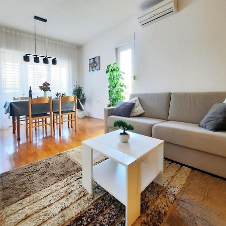 Apartment Violetta-Punta Umag Eksteriør billede