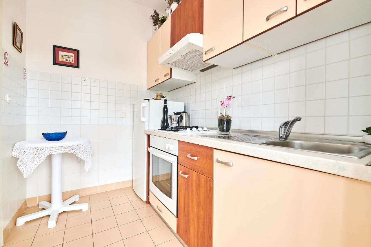 Apartment Violetta-Punta Umag Eksteriør billede